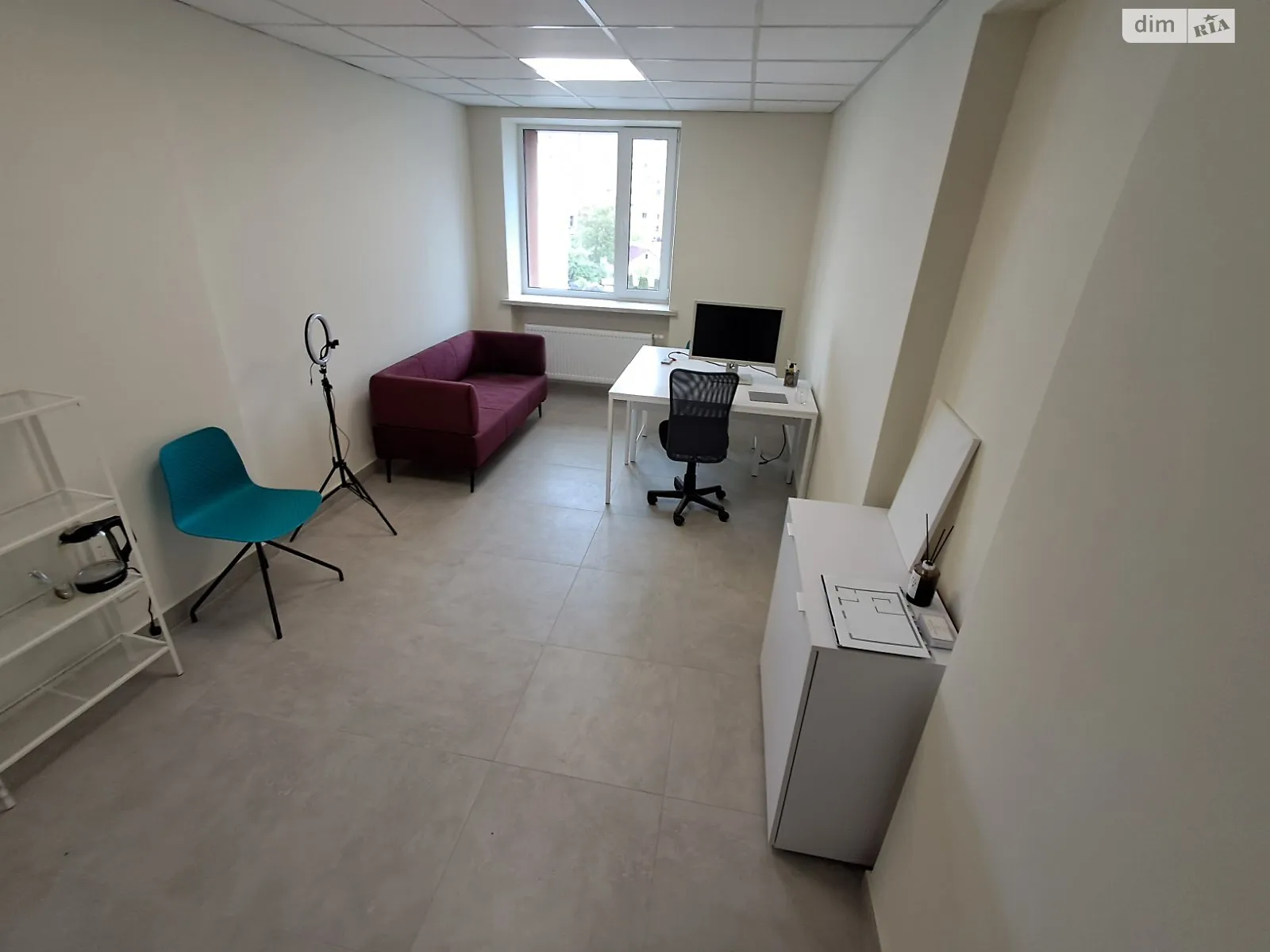 Сдается в аренду офис 15 кв. м в бизнес-центре, цена: 5250 грн - фото 1