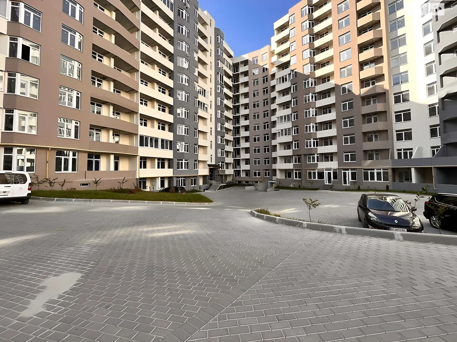 3-кімнатна квартира 61 кв. м у Тернополі, вул. Київська - фото 1