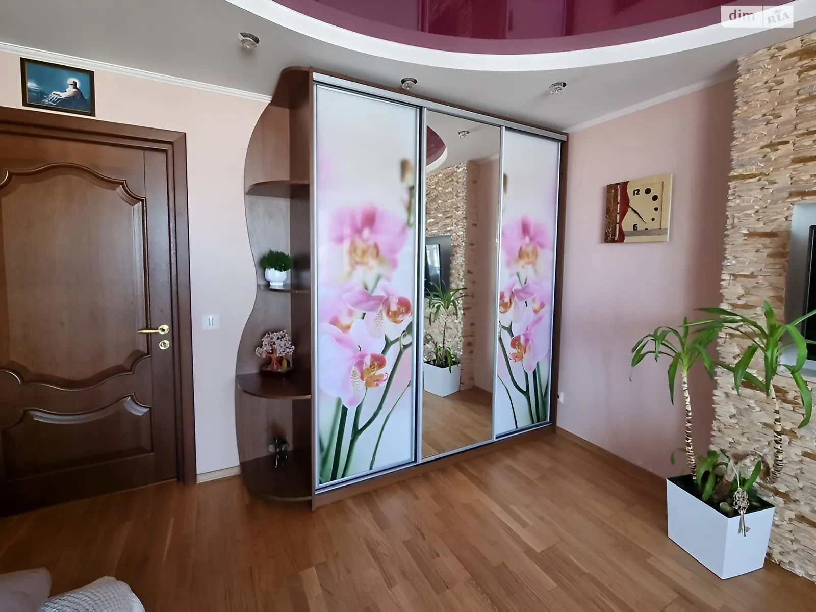2-кімнатна квартира 64 кв. м у Тернополі, цена: 75000 $ - фото 1