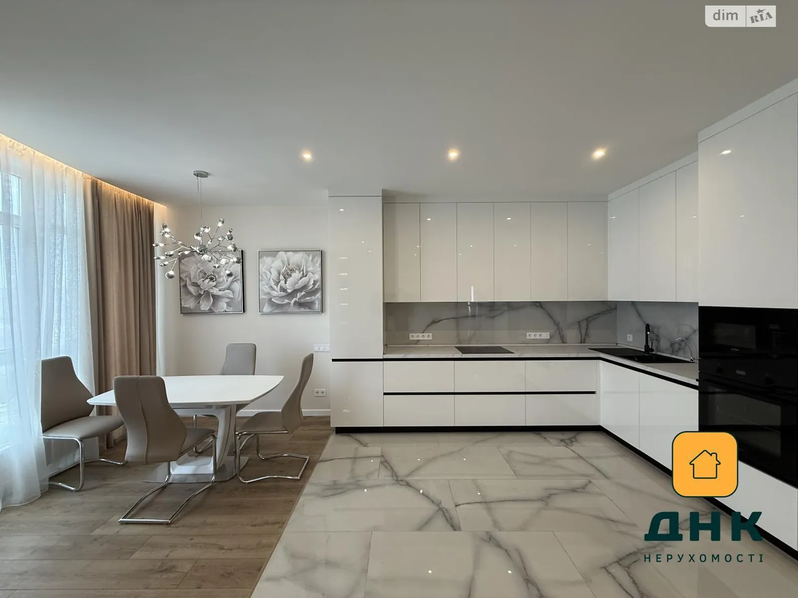 Продается 3-комнатная квартира 100 кв. м в Одессе, цена: 180000 $ - фото 1