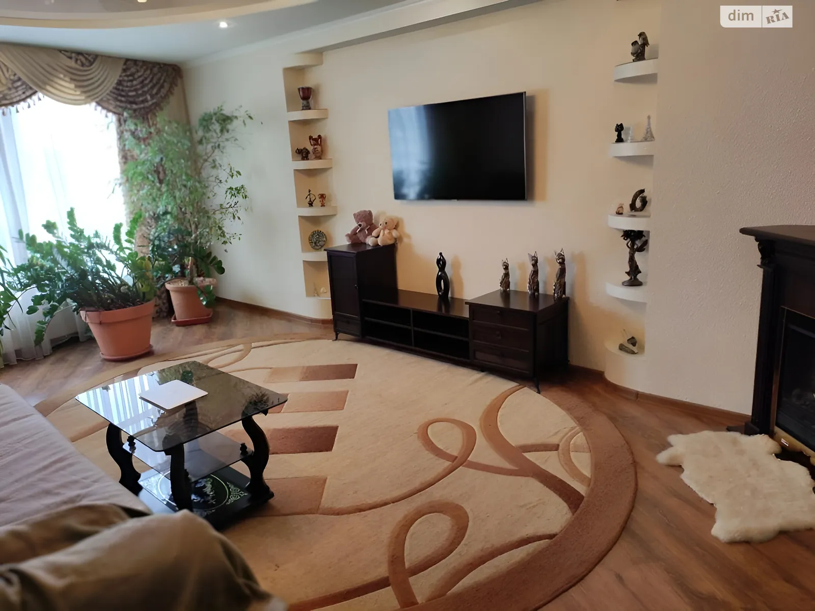 Продается 3-комнатная квартира 115 кв. м в Киеве, ул. Николая Ушакова, 1В - фото 1