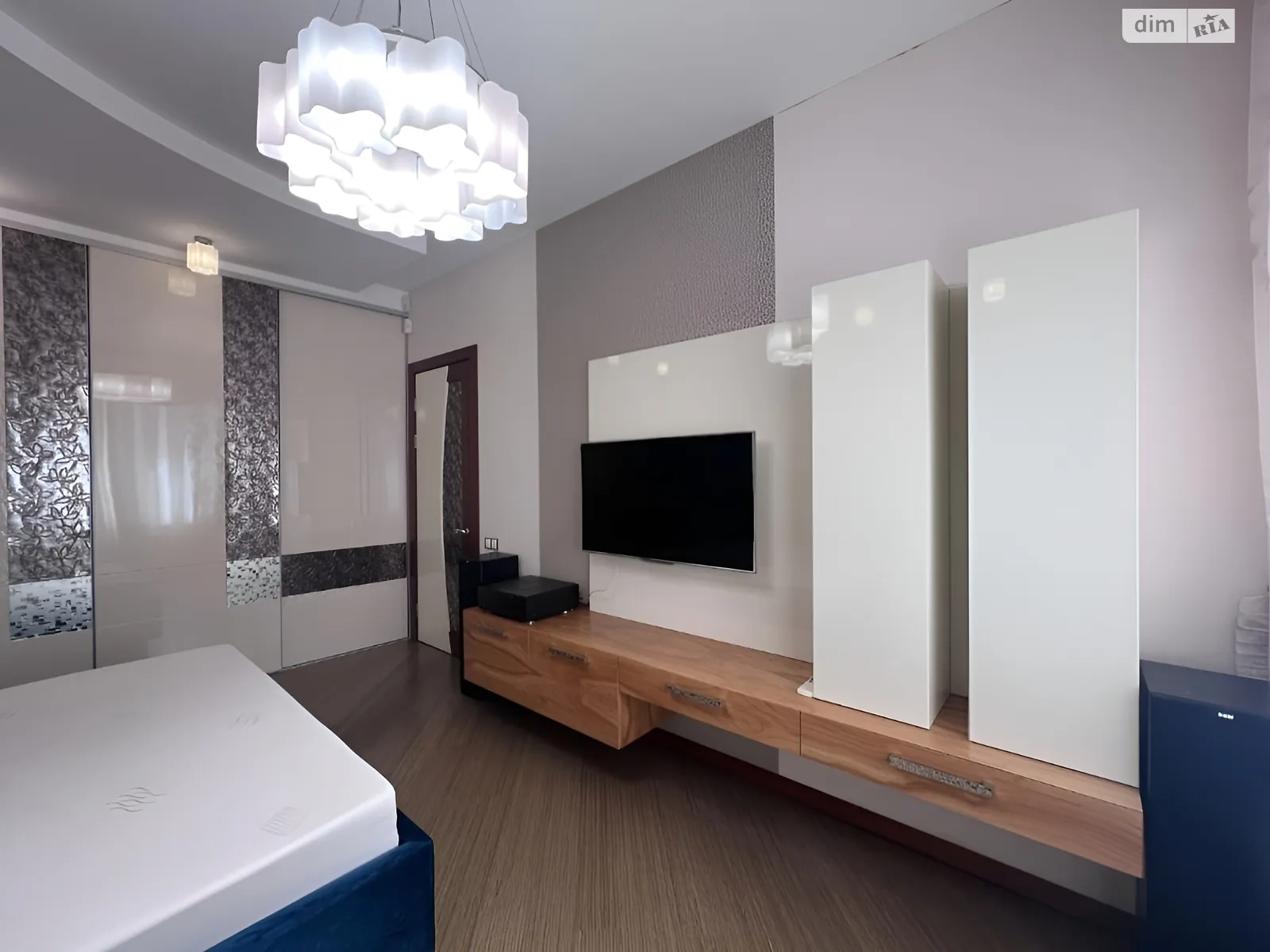 Продается 2-комнатная квартира 67 кв. м в Харькове, цена: 110000 $ - фото 1