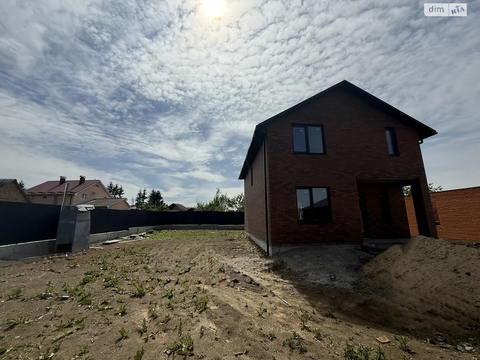 Продається будинок 2 поверховий 120 кв. м с басейном, цена: 92000 $ - фото 1