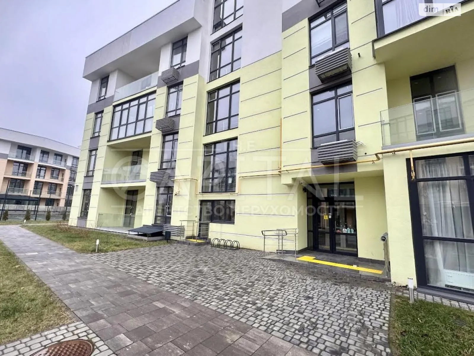 Продается 3-комнатная квартира 74.4 кв. м в Киеве, цена: 101700 $ - фото 1