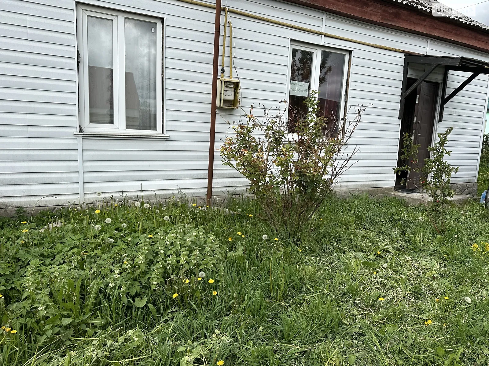 Продается 2-комнатная квартира 38 кв. м в Ратно, ул. 1-го Мая, 23 - фото 1