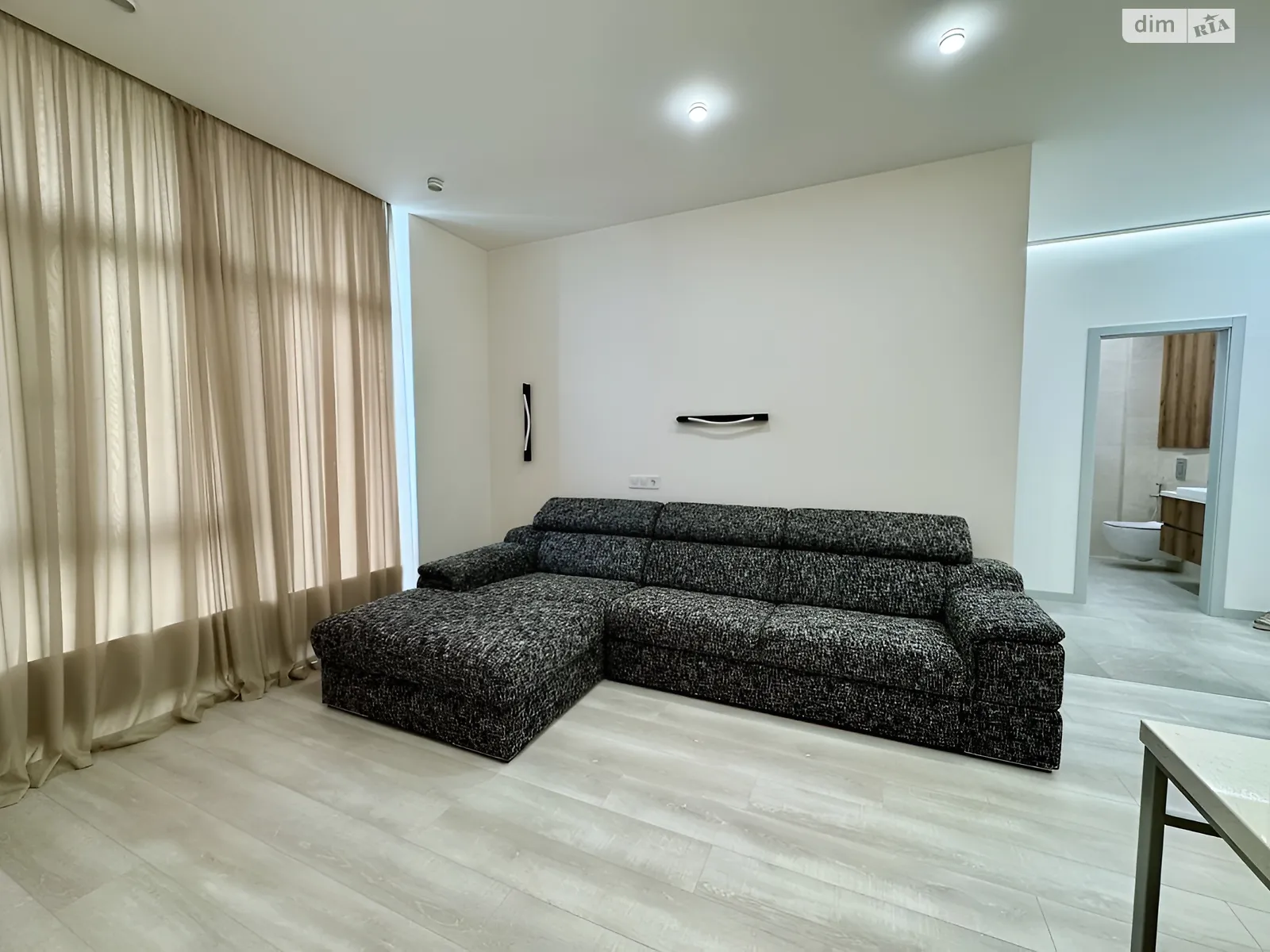 Сдается в аренду 2-комнатная квартира 47 кв. м в Днепре, бул. Кучеревского, 1 - фото 1
