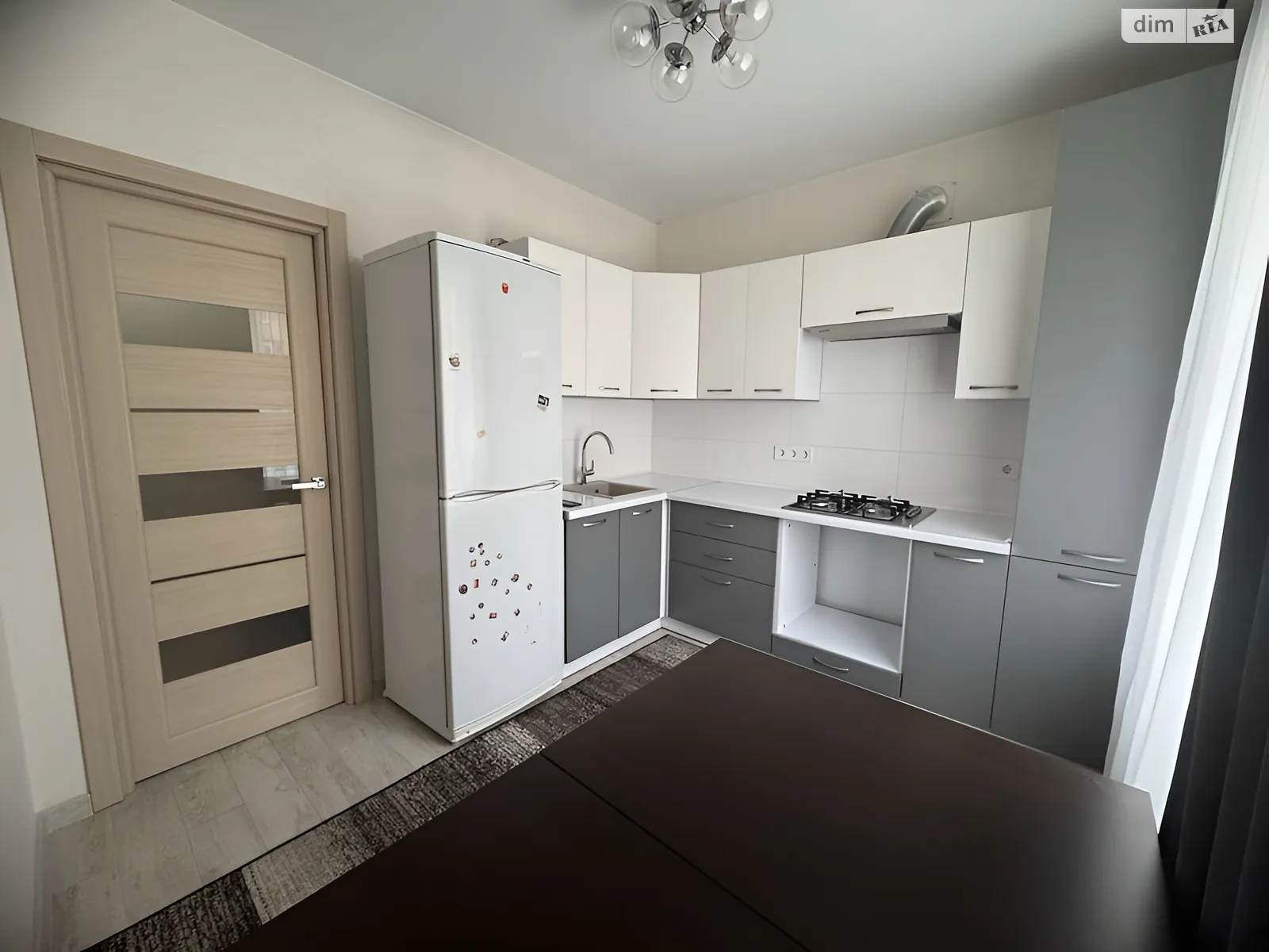 Продается 1-комнатная квартира 43 кв. м в Хмельницком, ул. Кармелюка - фото 1
