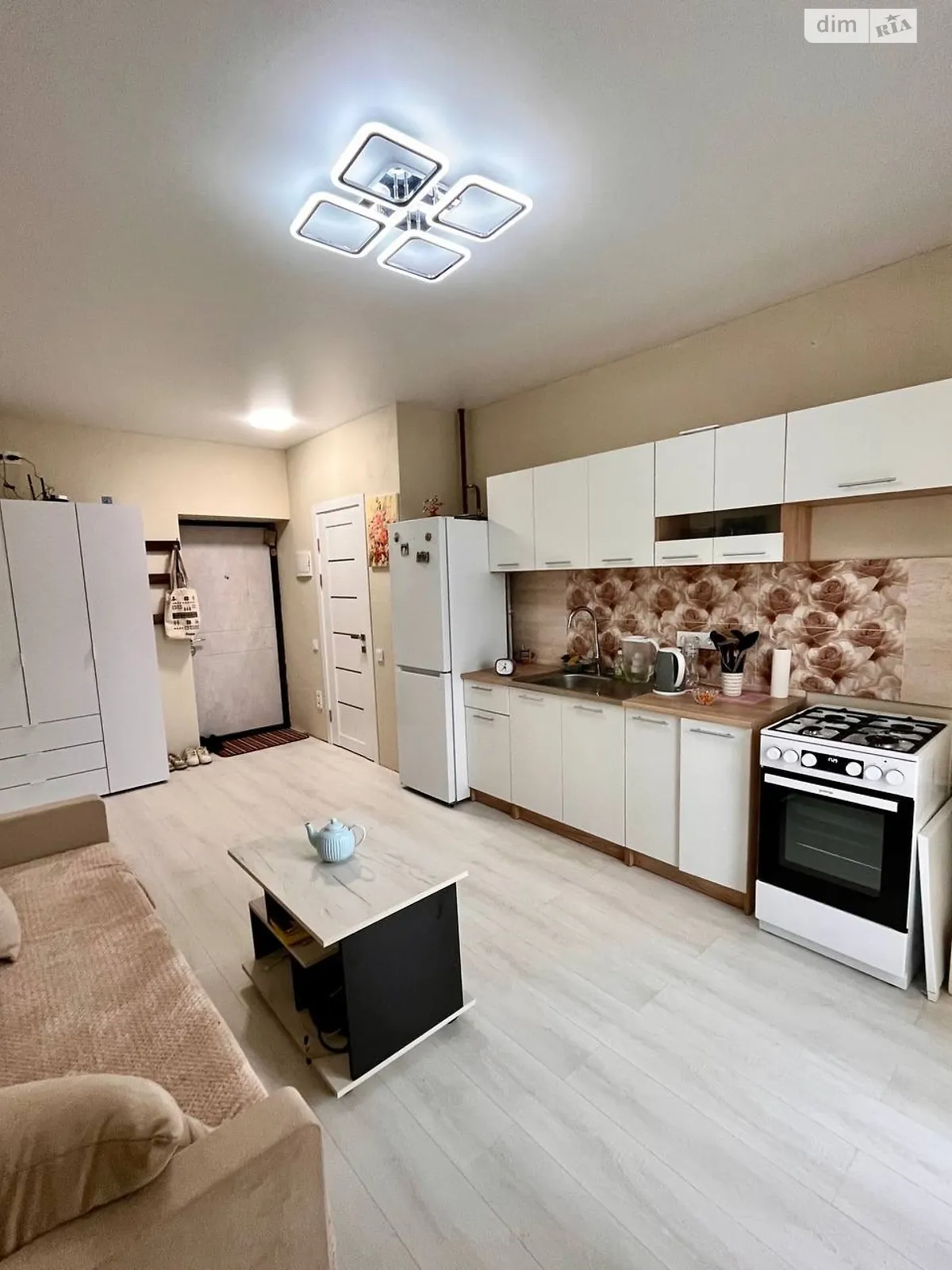 Продается 1-комнатная квартира 22.9 кв. м в Гостомеле, ул. Яровая(Красноармейская) - фото 1
