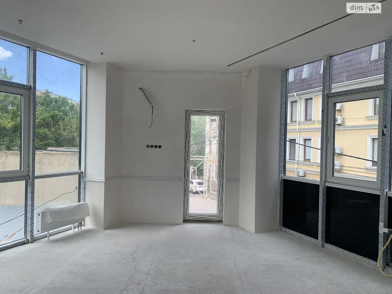 Продается 2-комнатная квартира 63 кв. м в Одессе, ул. Леваневского, 23А - фото 1