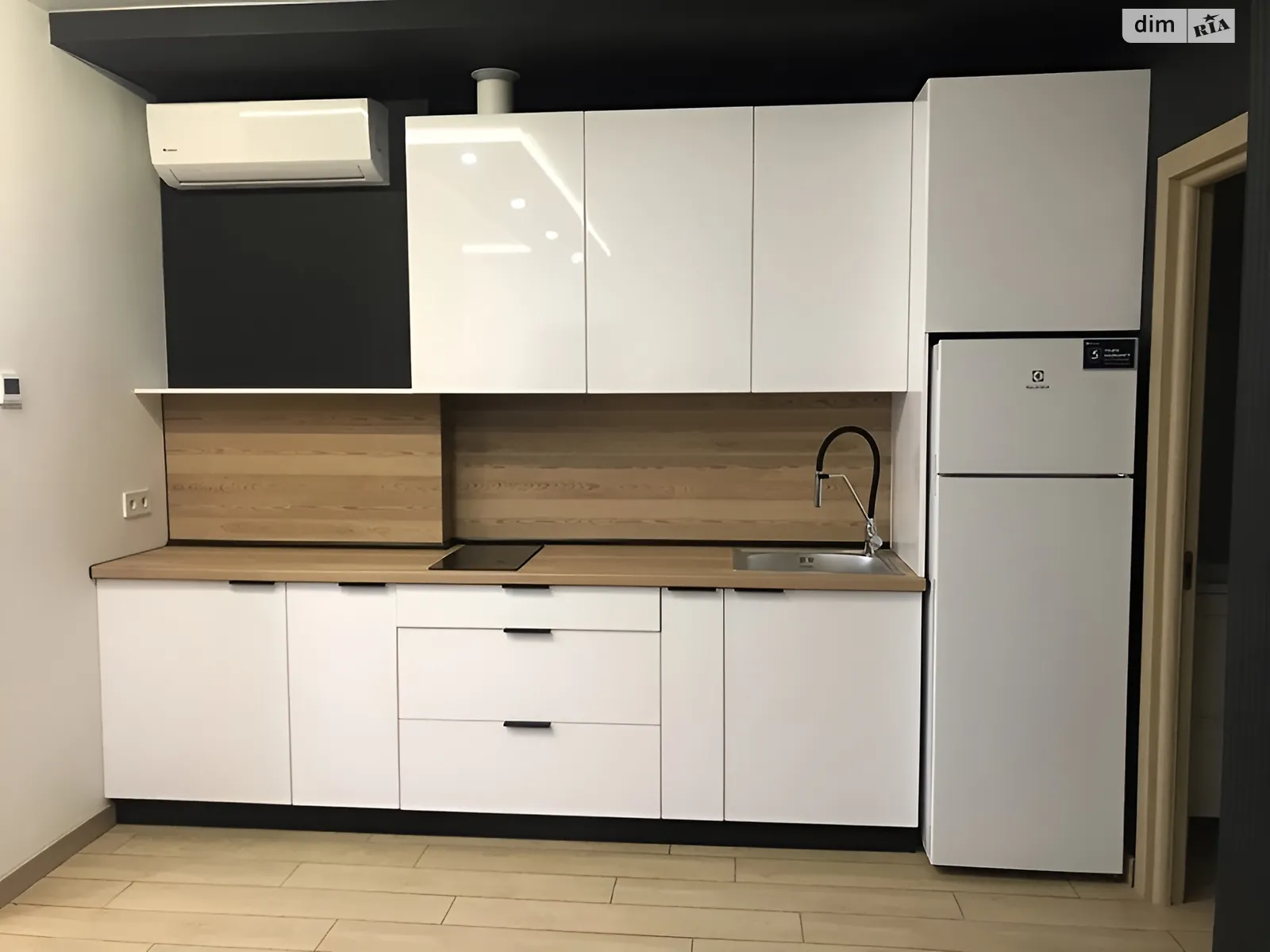 Продается 2-комнатная квартира 63 кв. м в Хмельницком - фото 1