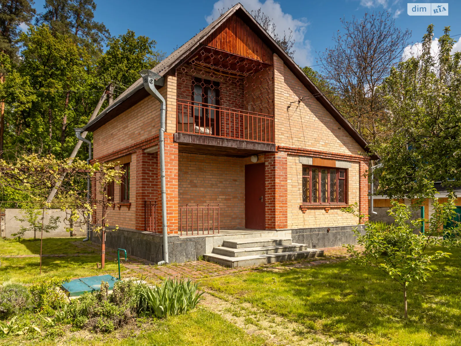 Продается дом на 2 этажа 96 кв. м с беседкой, цена: 75000 $ - фото 1