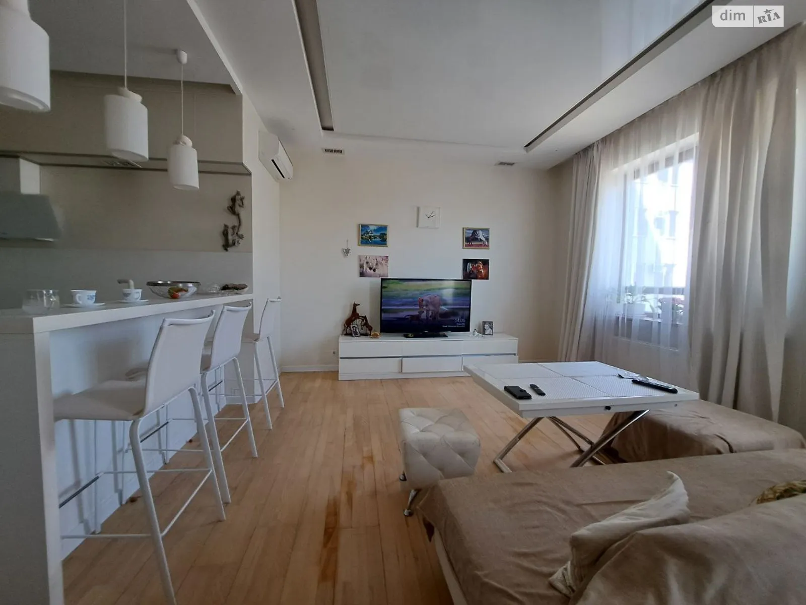 Продается 1-комнатная квартира 60.8 кв. м в Харькове, пер. Банный, 1 - фото 1