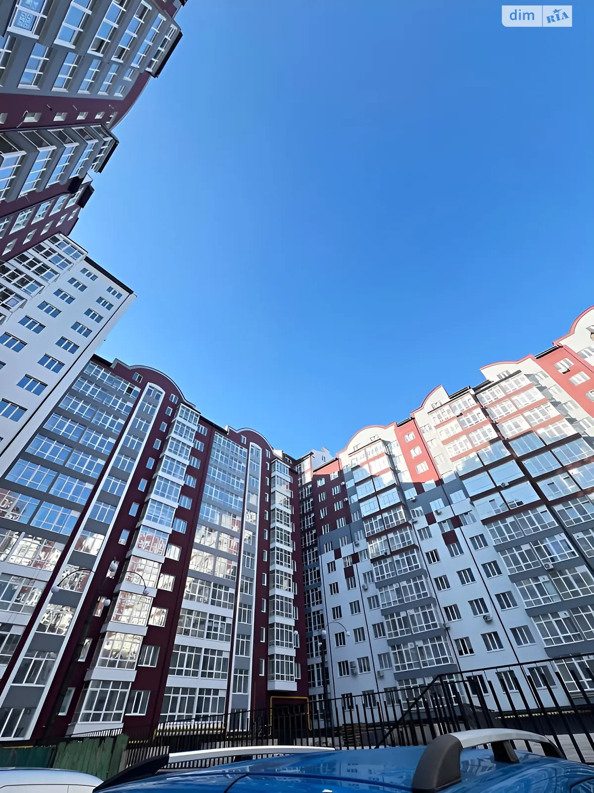 Продается 1-комнатная квартира 36.5 кв. м в Ивано-Франковске, ул. Высочана Семена, 18 - фото 1