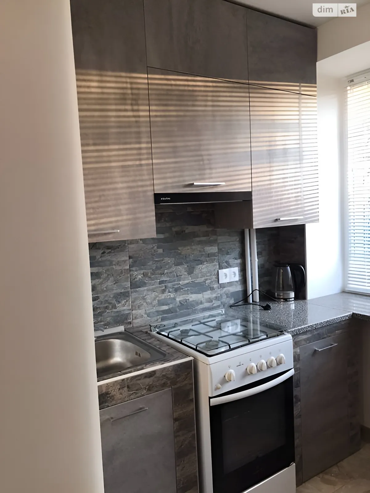 Здається в оренду 1-кімнатна квартира 30 кв. м у Львові, цена: 500 $ - фото 1