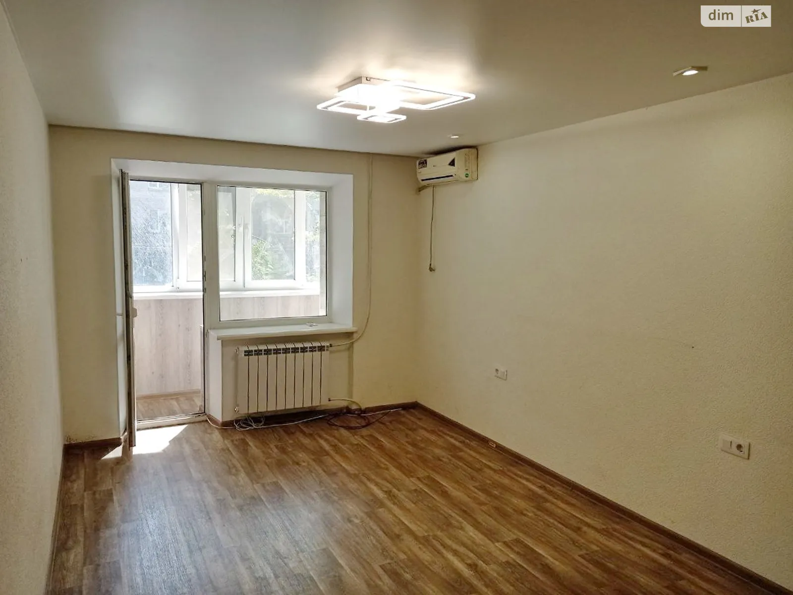 Продается 2-комнатная квартира 41.2 кв. м в Днепре, просп. Хмельницкого Богдана, 112 - фото 1