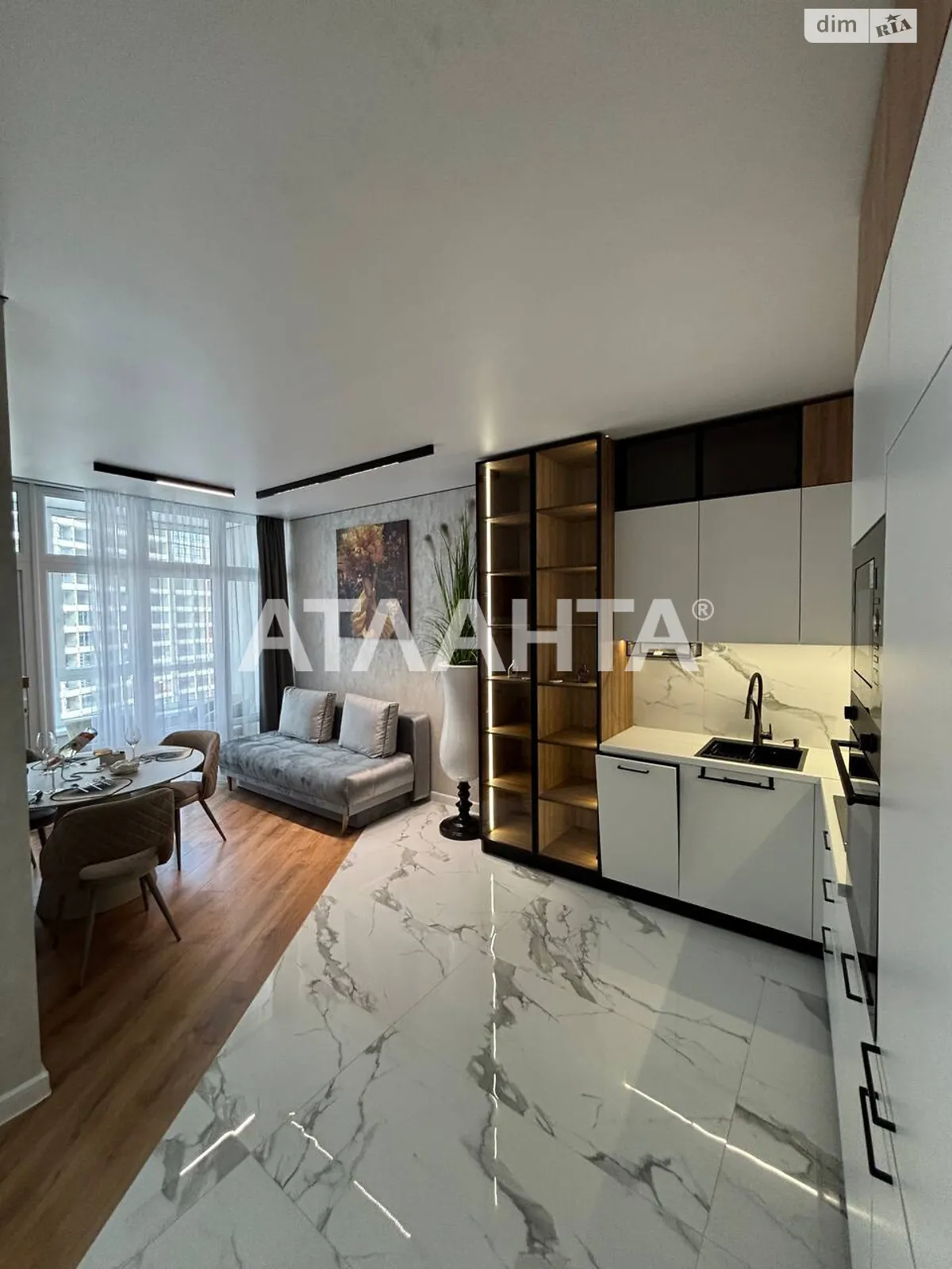 Продається 1-кімнатна квартира 48 кв. м у Одесі, пров. Курортний - фото 1