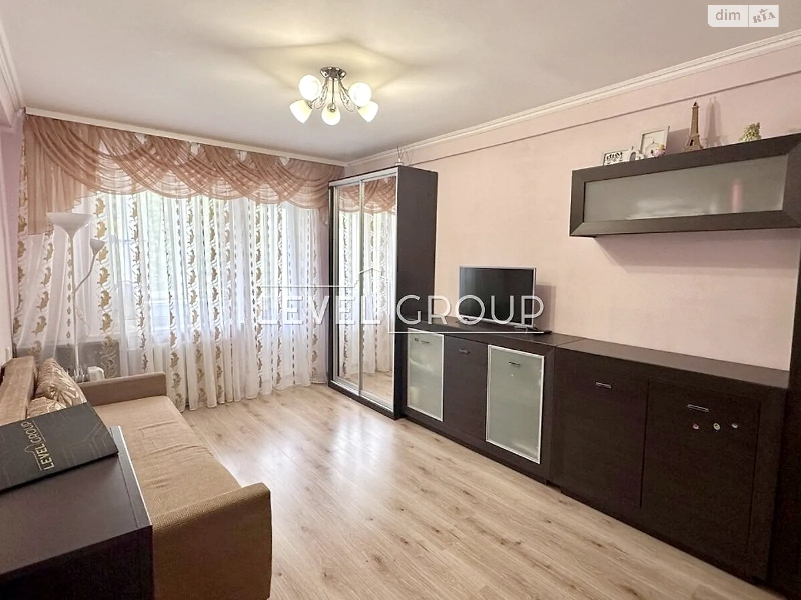 Продається 2-кімнатна квартира 45 кв. м у Києві, вул. Воскресенська, 7 - фото 1
