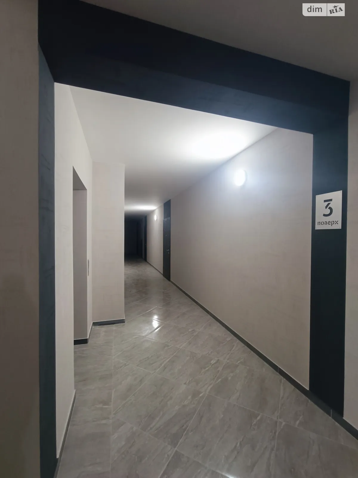 Продается 1-комнатная квартира 41.7 кв. м в Виннице, ул. Праведников мира(Максимовича), 17 - фото 1