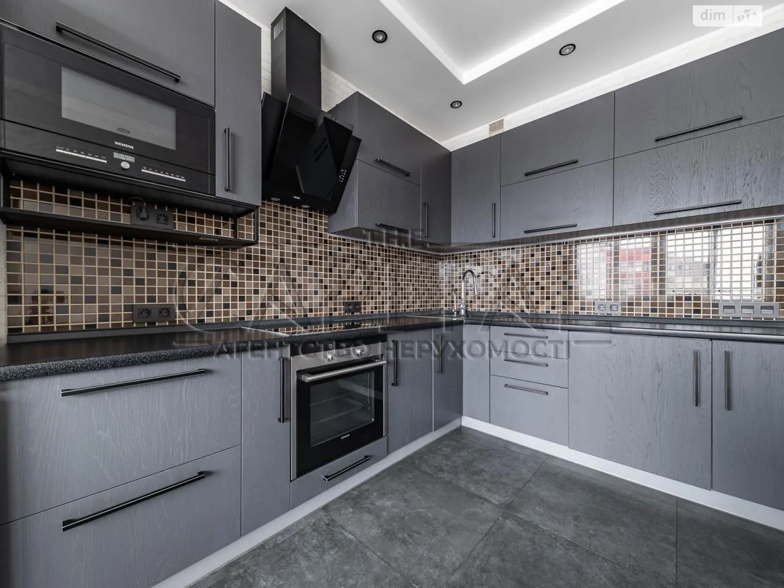Продается 1-комнатная квартира 51 кв. м в Киеве, цена: 105000 $ - фото 1