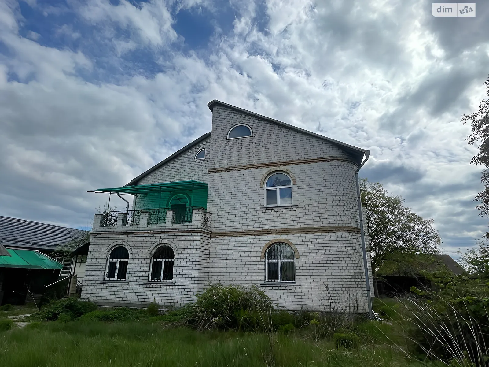 Продается дом на 2 этажа 247.8 кв. м с верандой, цена: 175000 $ - фото 1