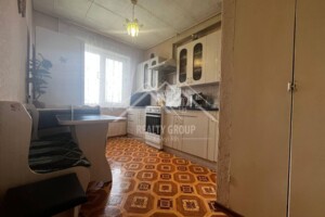Продаж квартири, Дніпропетровська, Кривий Ріг, р‑н. Саксаганський, Сонячний мікрорайон, буд. 9