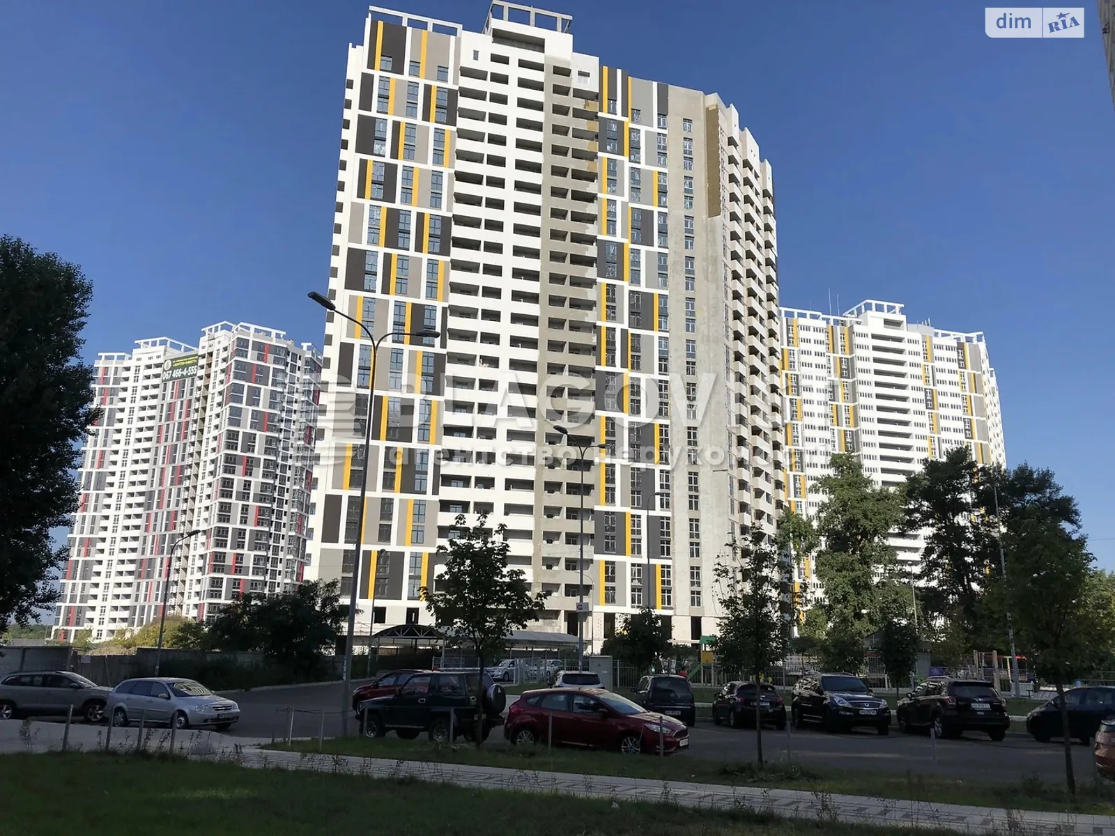 Продається 1-кімнатна квартира 50 кв. м у Києві, вул. Микільсько-Слобідська, 8 - фото 1