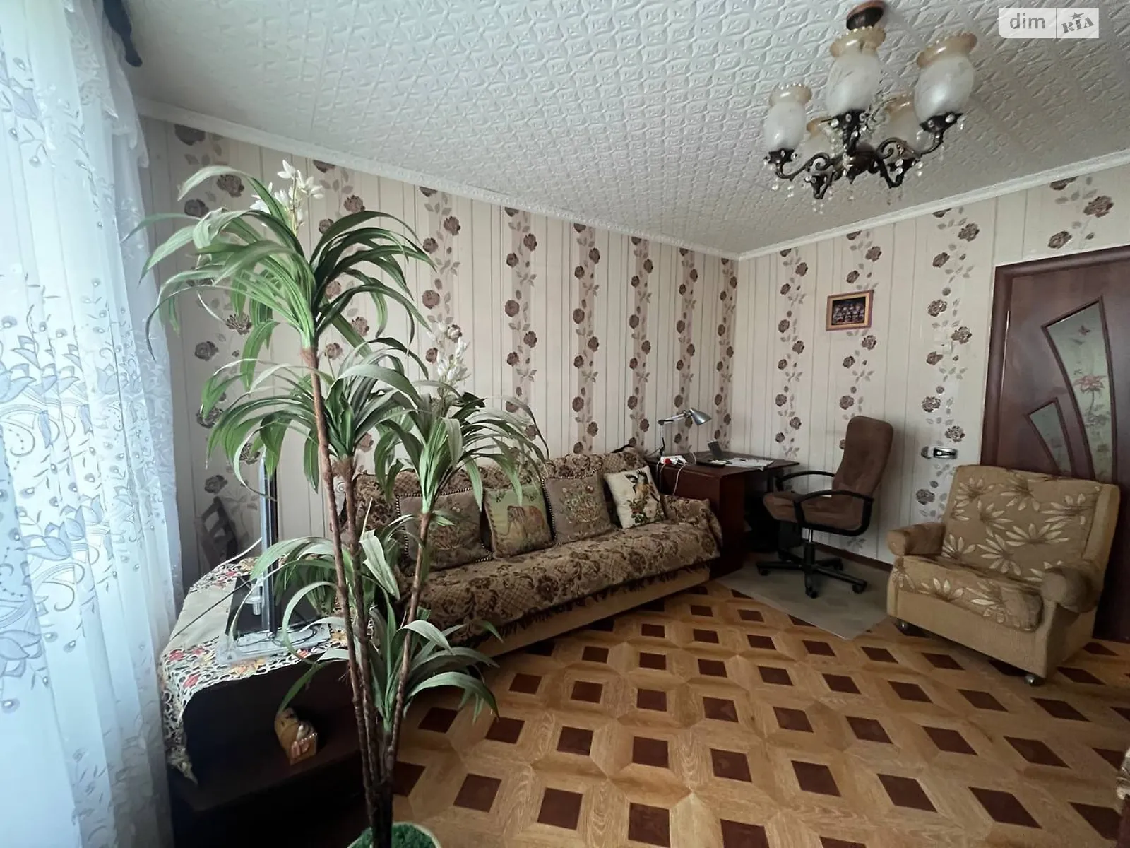 3-кімнатна квартира 64 кв. м у Тернополі, вул. Симоненка Василя - фото 1
