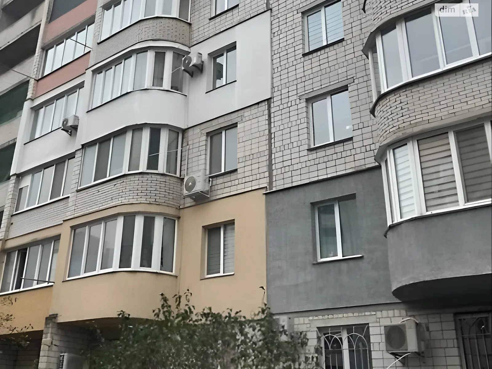 Продается 4-комнатная квартира 94.2 кв. м в Виннице, ул. Антонова Олега - фото 1