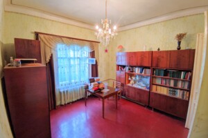 Продаж квартири, Полтава, р‑н. Центр, Крамського вулиця