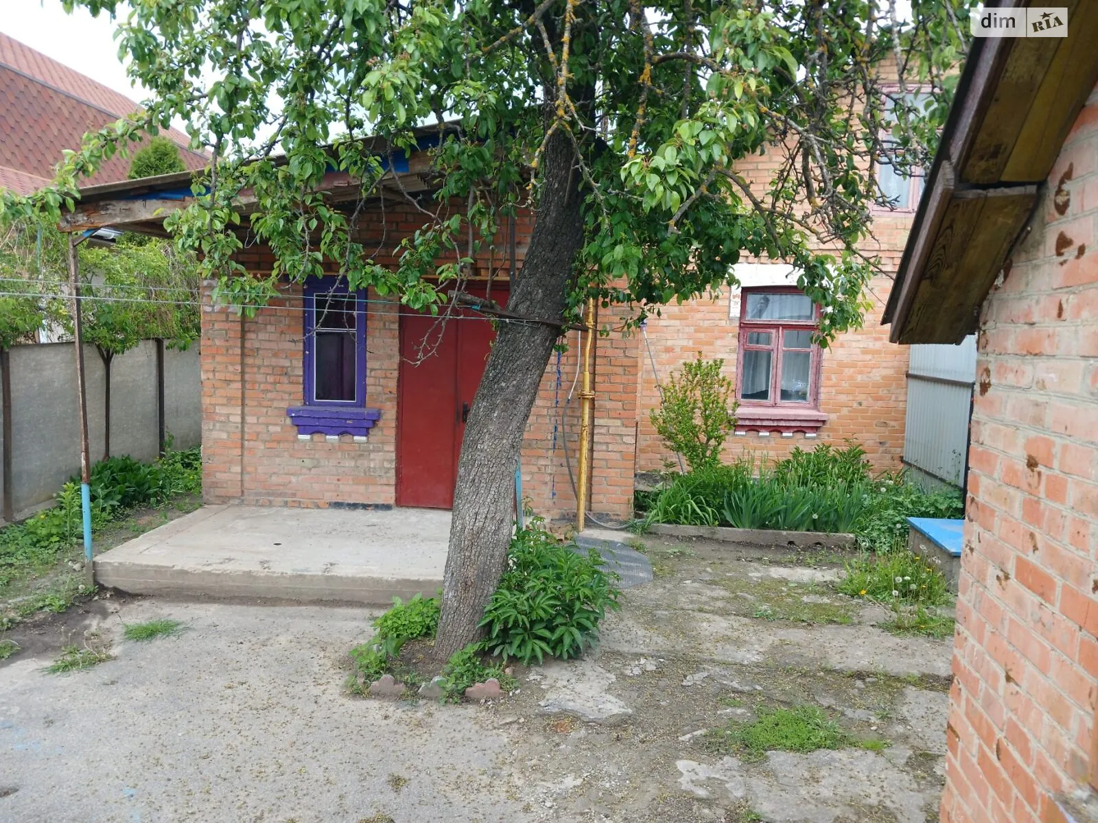 Продається частина будинку 67 кв. м з подвалом, цена: 43000 $ - фото 1