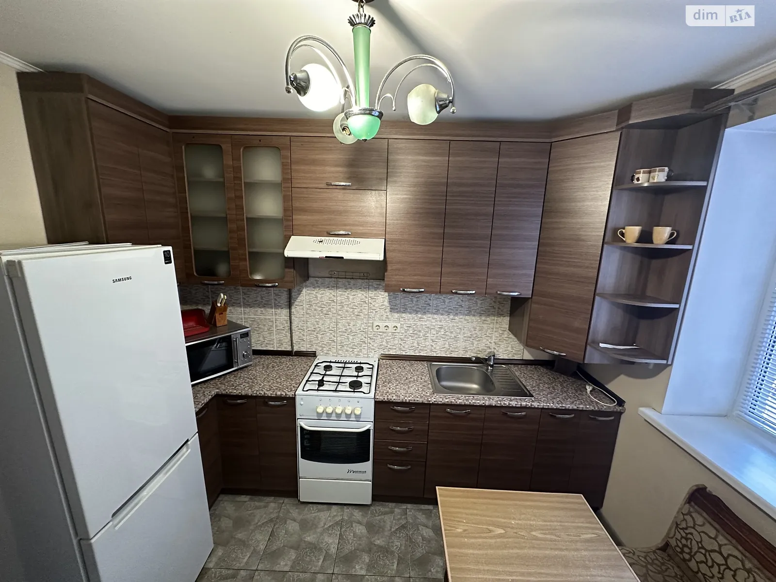 Продается 1-комнатная квартира 43.3 кв. м в Ивано-Франковске, ул. Матейки, 60 - фото 1