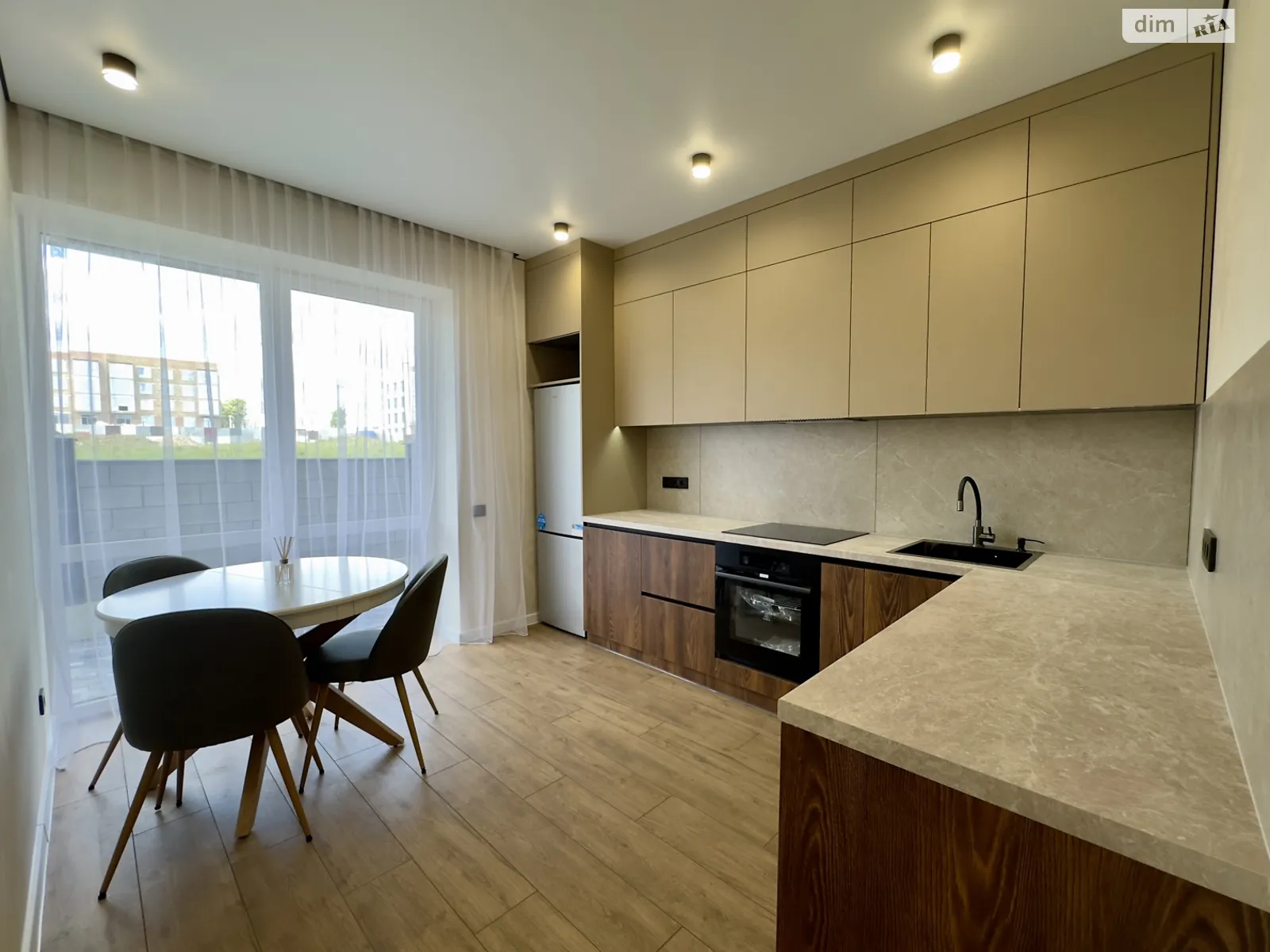 Продається 1-кімнатна квартира 36 кв. м у Рівному, цена: 55500 $ - фото 1
