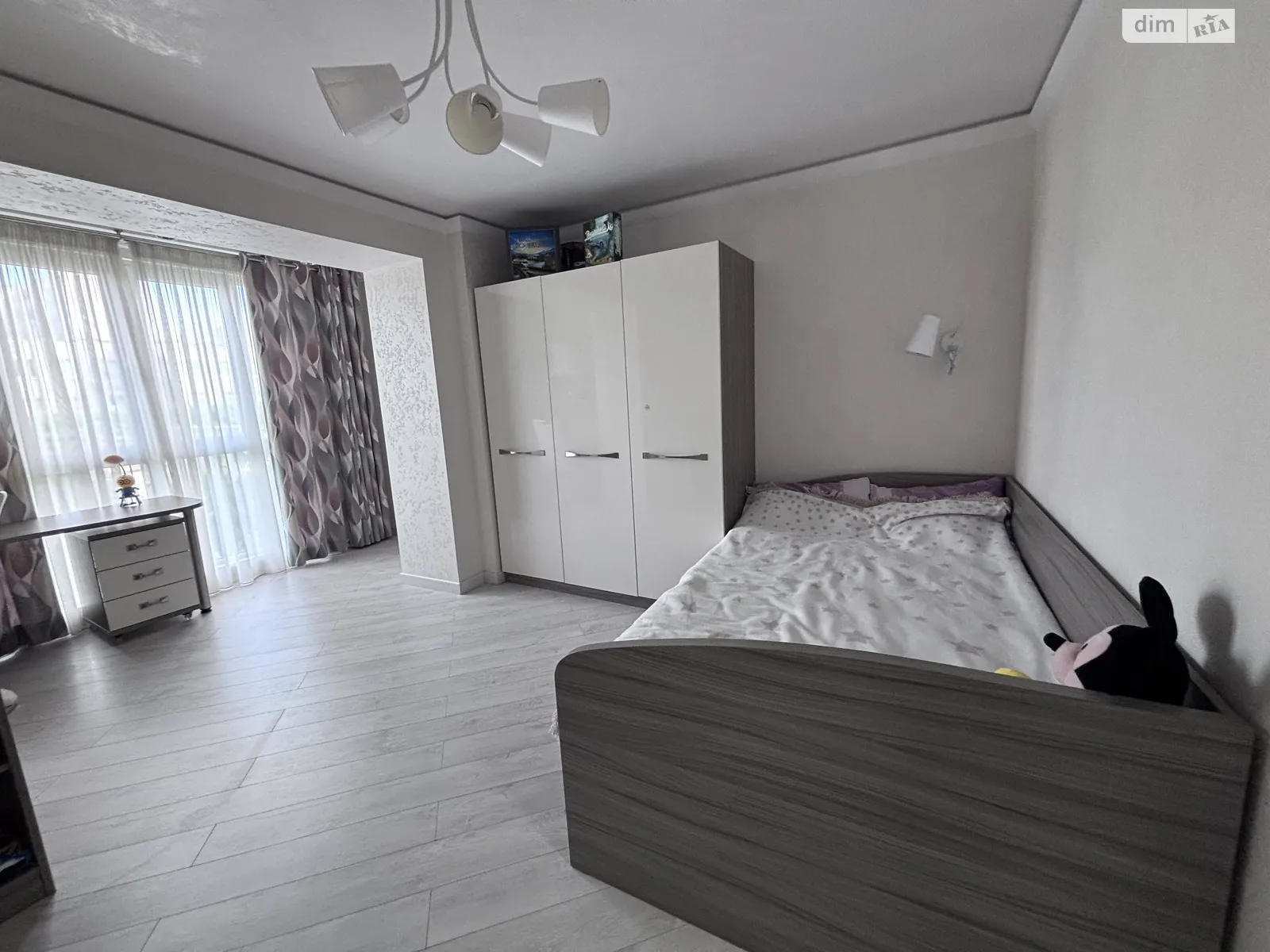 Продається 2-кімнатна квартира 70 кв. м у Вінниці, вул. Івана Миколайчука, 39 - фото 1