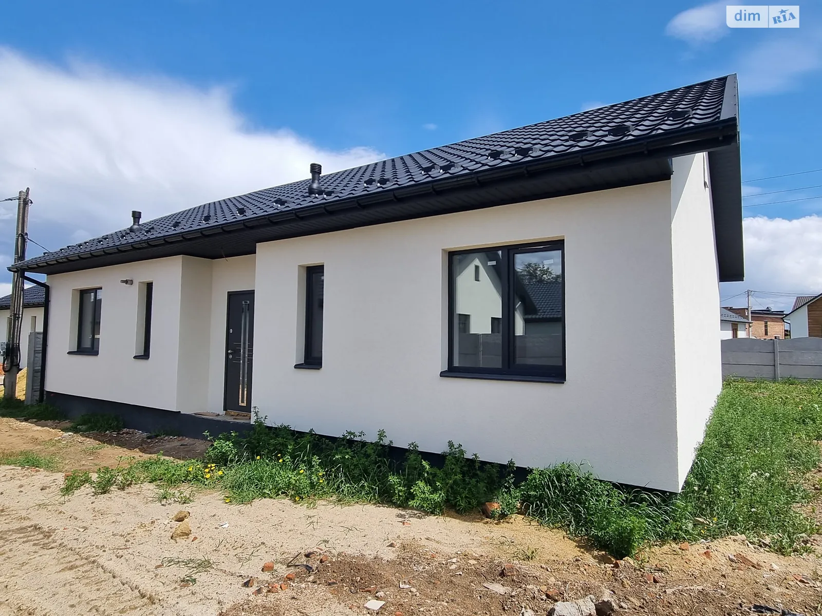 Продається одноповерховий будинок 98 кв. м з верандою, цена: 74000 $ - фото 1