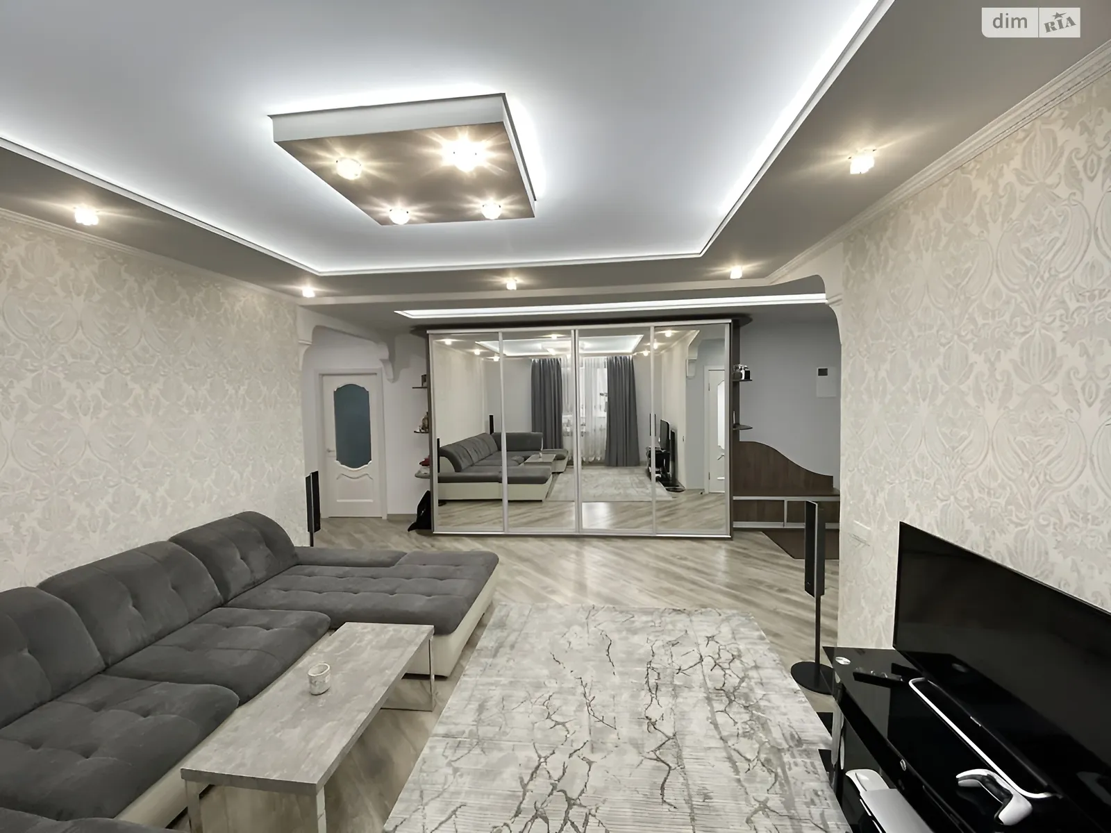 Продается 3-комнатная квартира 88 кв. м в Хмельницком, ул. Лесогриневецкая, 26/3 - фото 1