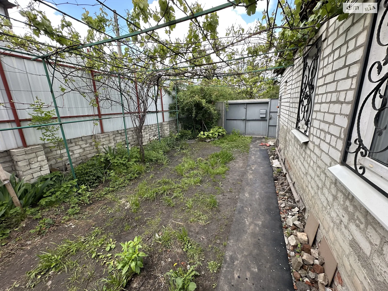 Продається одноповерховий будинок 70 кв. м з гаражем, цена: 50000 $ - фото 1