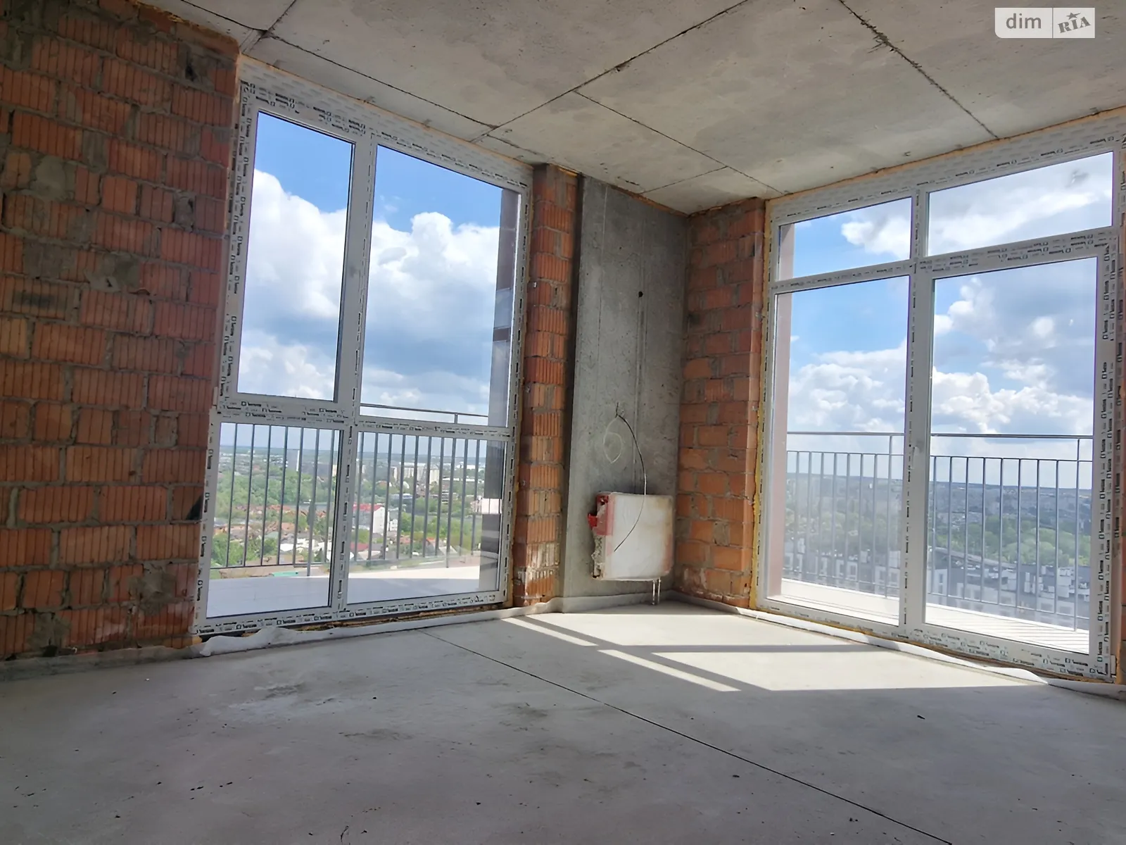 Продается 3-комнатная квартира 72 кв. м в Виннице, пер. Кирпичный - фото 1