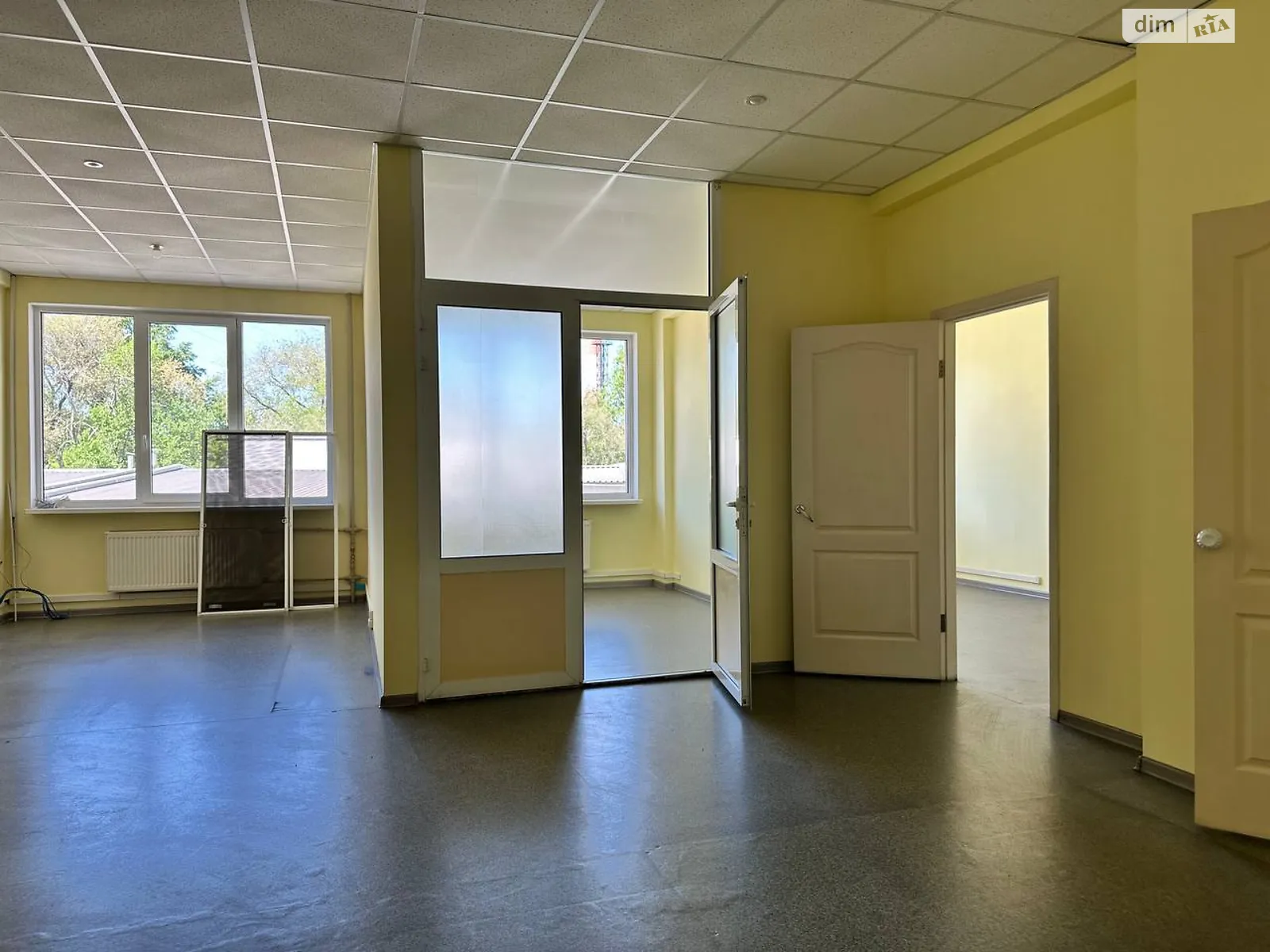 Здається в оренду офіс 71.3 кв. м в бізнес-центрі, цена: 10000 грн - фото 1