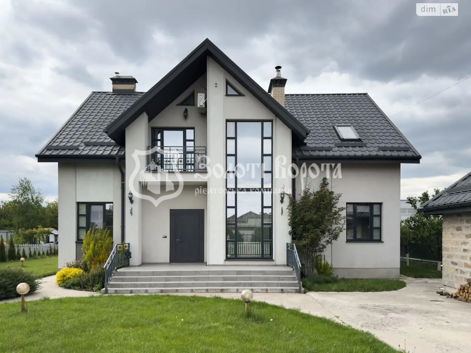Продается дом на 2 этажа 206.4 кв. м с террасой, цена: 200000 $ - фото 1