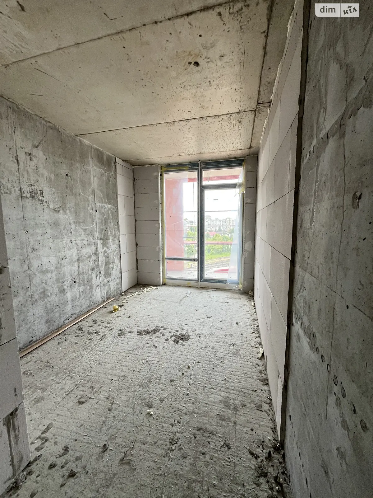 Продается 2-комнатная квартира 62 кв. м в Ивано-Франковске, ул. Хриплинская - фото 1