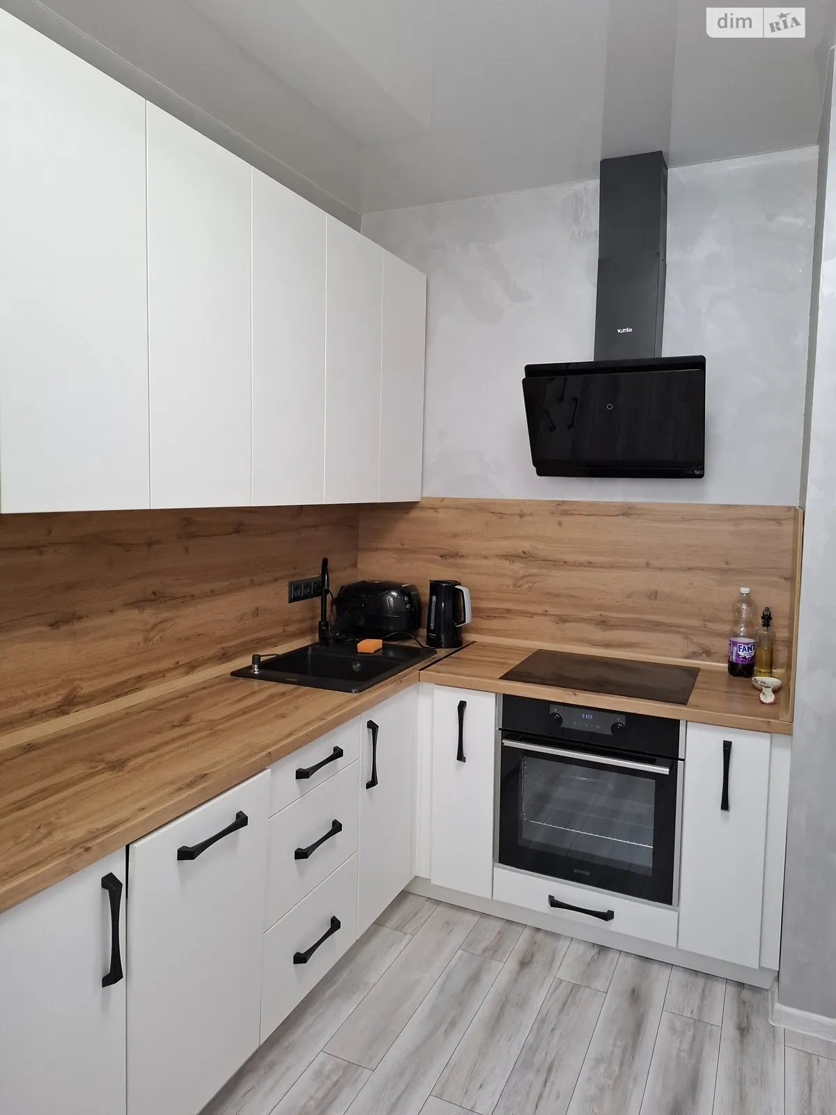 Продается 1-комнатная квартира 43.8 кв. м в Вышгороде, ул. Борисо-Глебская(Ватутина), 111А - фото 1