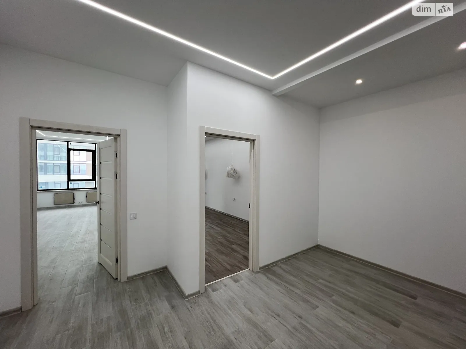 Продається 1-кімнатна квартира 57 кв. м у Одесі, Фонтанська дор., 77А - фото 1