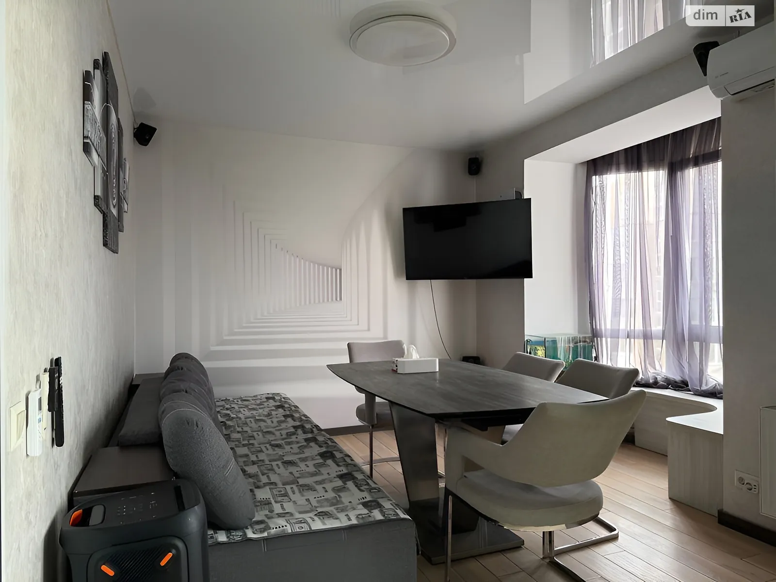 Продается 3-комнатная квартира 80.5 кв. м в Святопетровское, бул. Леси Украинки, 12 - фото 1