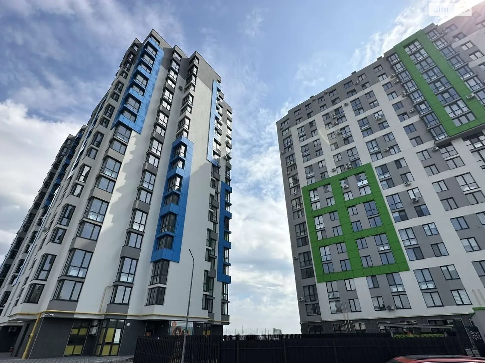 Продається 1-кімнатна квартира 44 кв. м у Львові, вул. Бігова, 17 - фото 1