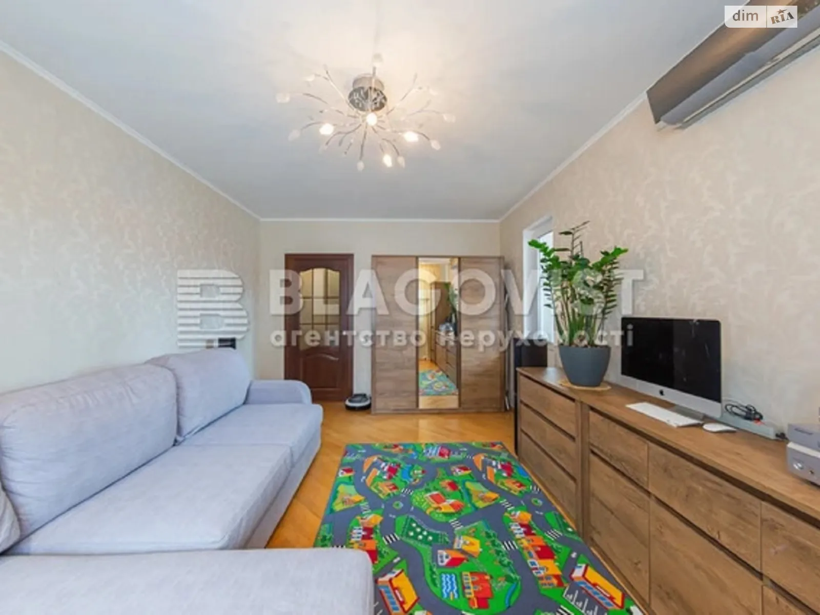 Продається 3-кімнатна квартира 91 кв. м у Києві, вул. Феодосійська, 14А - фото 1