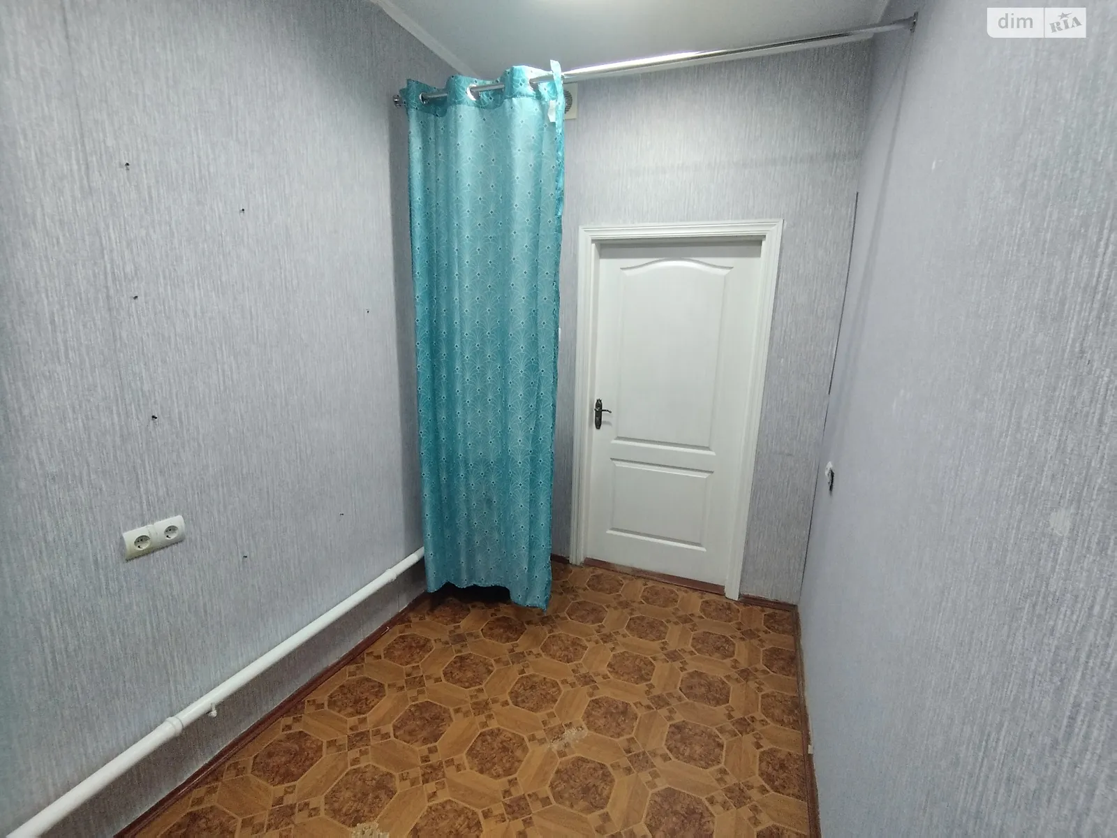 Здається в оренду офіс 10 кв. м в бізнес-центрі, цена: 2400 грн - фото 1