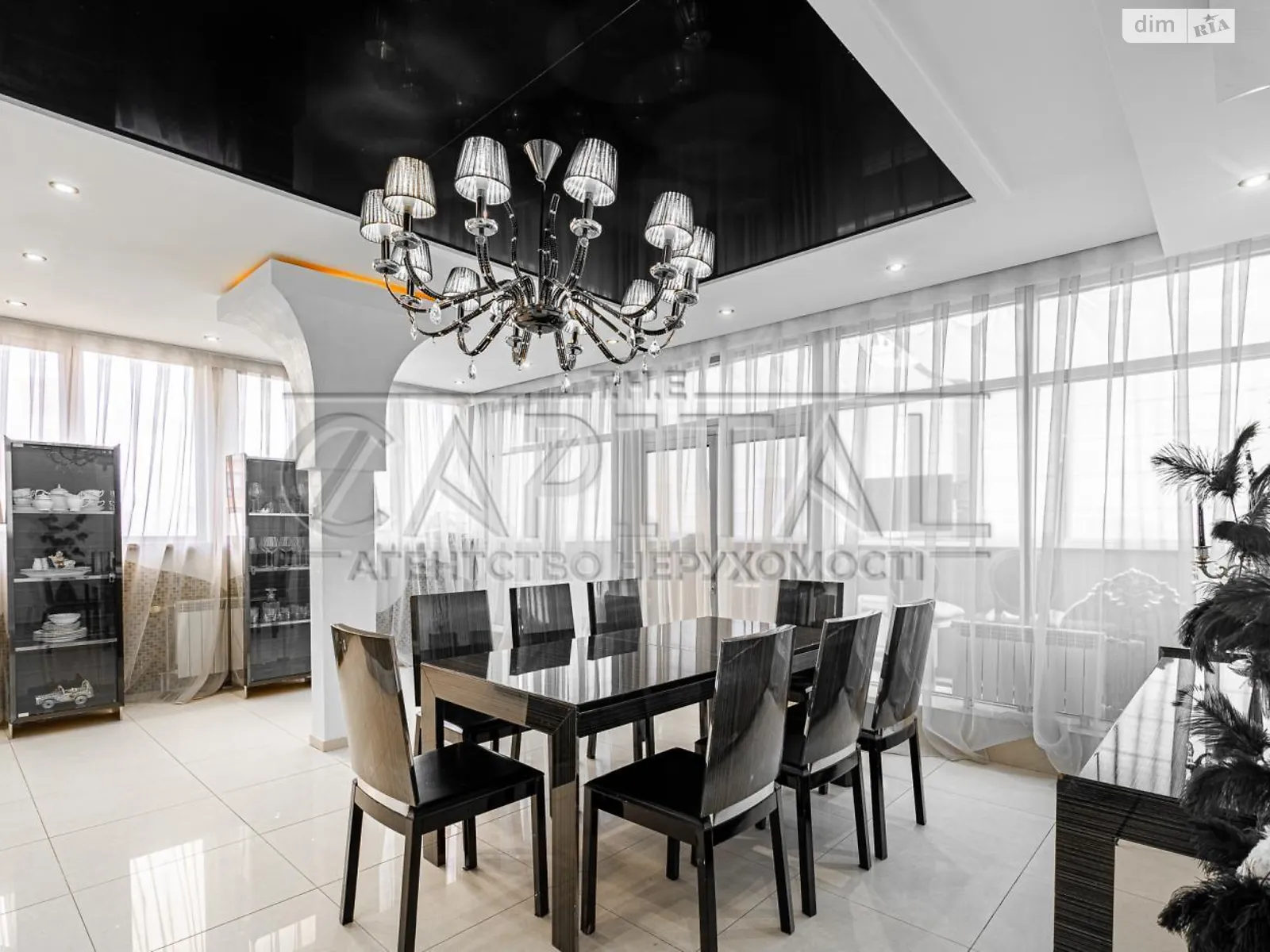 Продается 3-комнатная квартира 178 кв. м в Киеве, ул. Панаса Мирного, 17 - фото 1