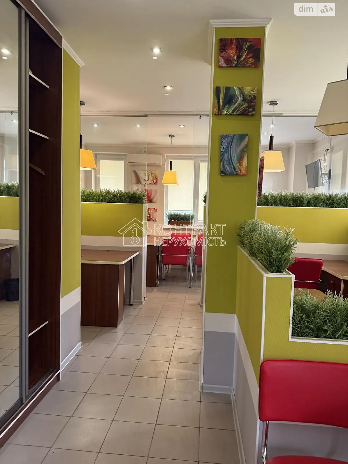 Сдается в аренду офис 41 кв. м в бизнес-центре, цена: 12000 грн - фото 1