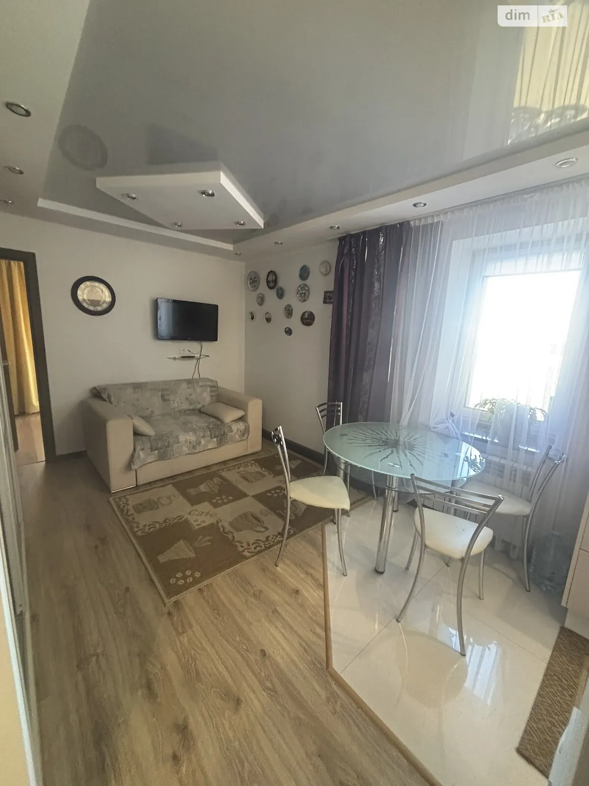 Продается 2-комнатная квартира 50 кв. м в Ровно, ул. Киевская - фото 1