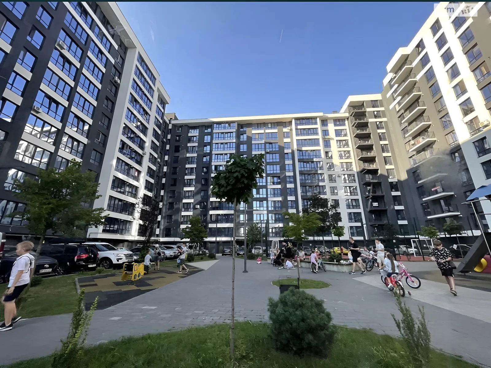 Продається 2-кімнатна квартира 70.2 кв. м у Івано-Франківську, цена: 58000 $ - фото 1
